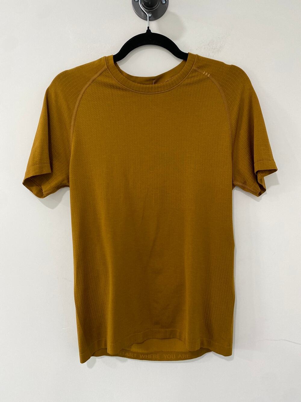 Lululemon Men’s Metal Vent Tee Mustard XS